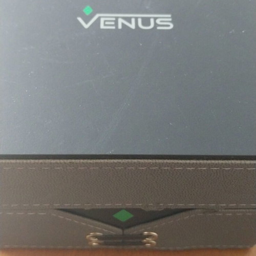Venus vintage wristwatch 1970s like new, white dial