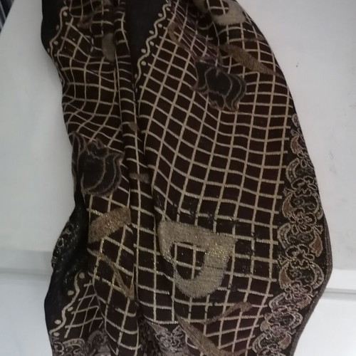 Wool scarf vintage in excellent condition
