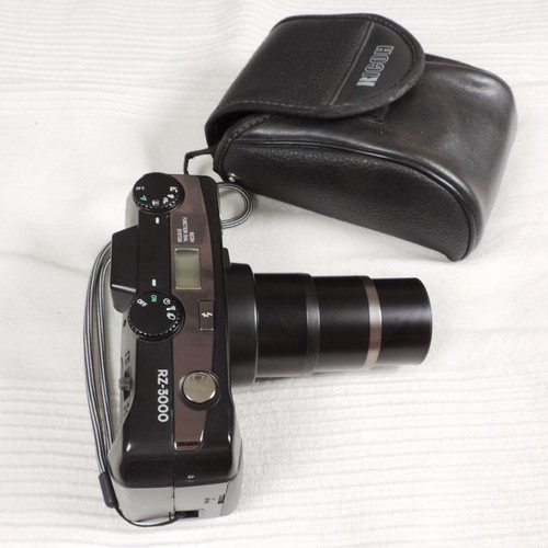 Ricoh RZ 3000 AF Point & Shoot Zoom Film Camera 38-130mm Multi 7 Zone Like New