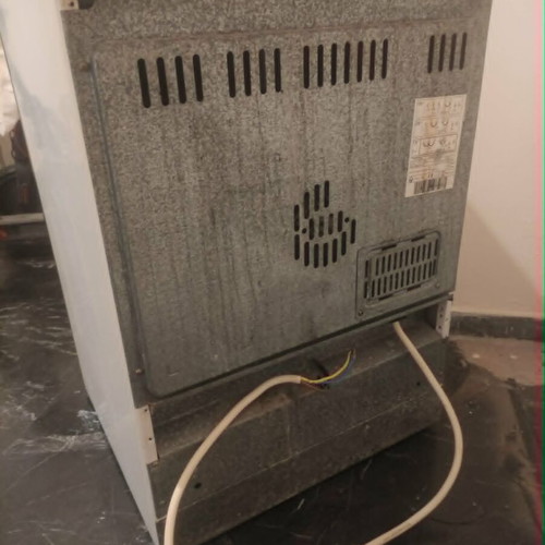 Pitsos electric oven with ceramic hobs used