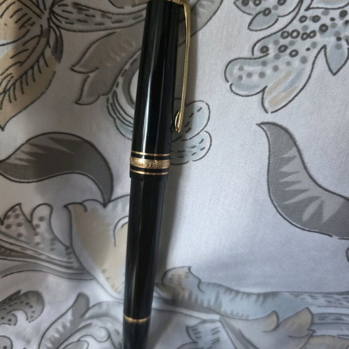 Montblanc Meisterstück 145 Chopin fountain pen like new with 14K gold nib