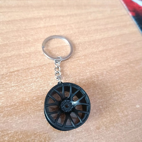 Car Wheel Keychain new condition