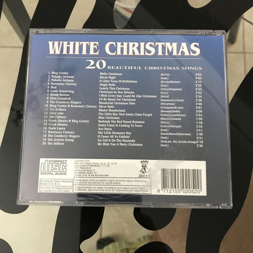 White Christmas CD used, 20 beautiful Christmas songs