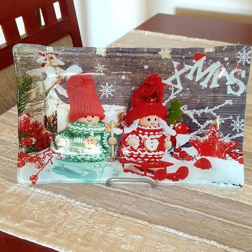 Christmas decorative platter like new with Xmas theme