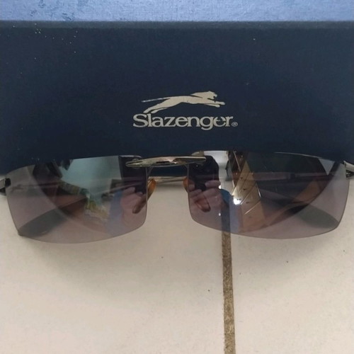 Γυαλιά ηλίου Slazenger μεταχειρισμένα τύπου μάσκας με θήκη