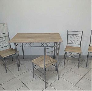 Τραπεζαρία κουζίνας (σετ τραπέζι και 4 καρέκλες)