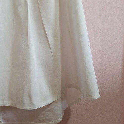 Women's white top s/m like new, 97% cotton