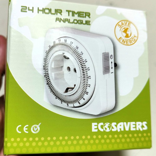 EcoSavers analogue 24-hour socket timer new