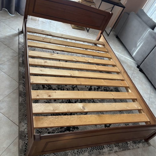 Bed with mattress used