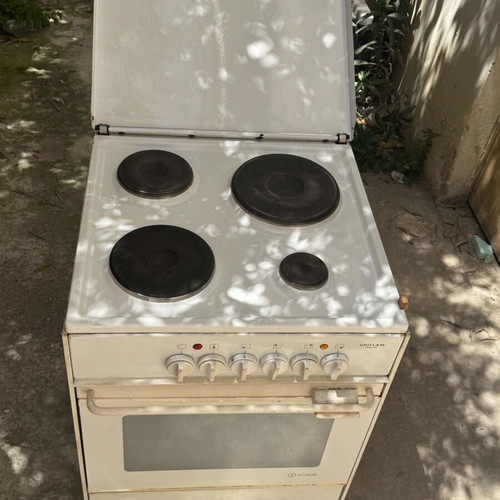 Pitsos kitchen used in very good condition