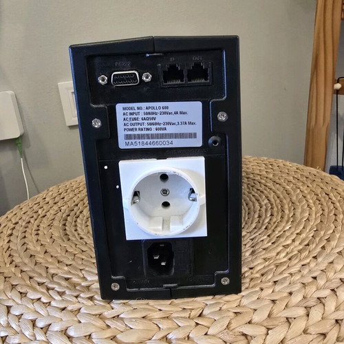 UPS Apollo 600 used, 600VA power rating, RS232 and RJ45 ports, no battery
