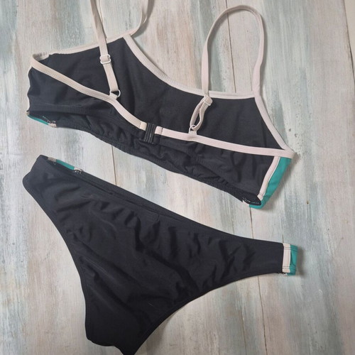 Bikini in sporty style size L like new, black/white/green