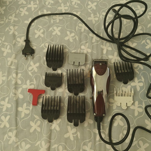 Wahl 5 Star Magic Clip corded hair clipper with accessories