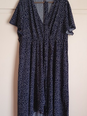 Plus Size polkadot φόρεμα Shein σαν καινούργιο, μέγεθος 3XL, μπλε