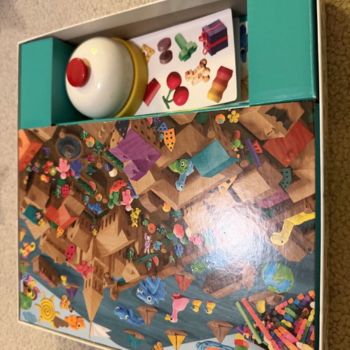 Board game Hidden Objects like new