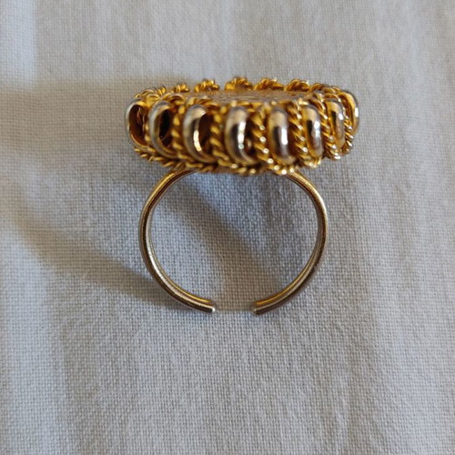 Vintage gold-plated ring used with adjustable size