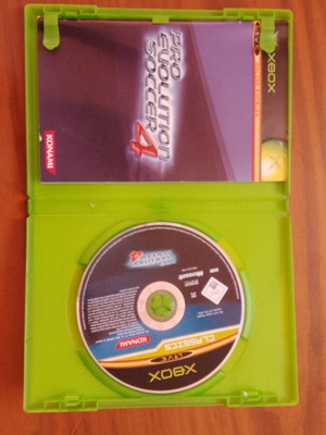 Pro Evolution Soccer 4 used Xbox game