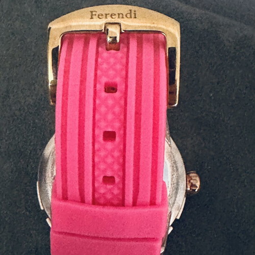 Ferendi women's watch like new, pink