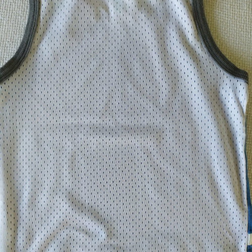 Clothes for 18-24 months used, two sleeveless tops and shorts