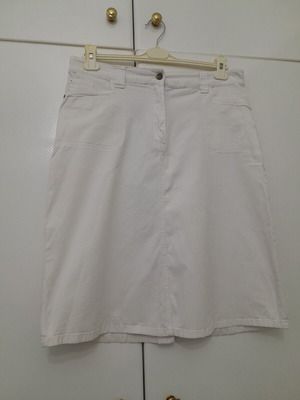White Jean Skirt C&A Canda Collection size 44/46 like new