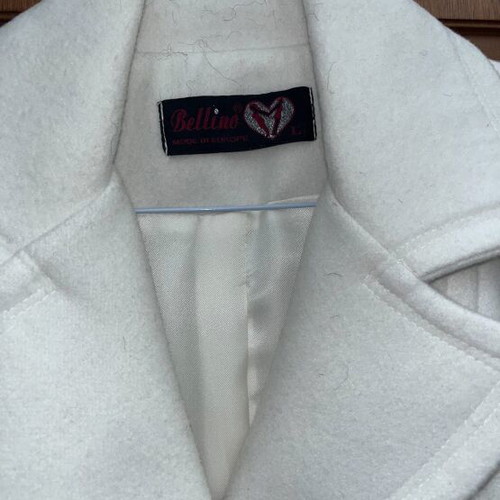 Bellino white coat like new, size L