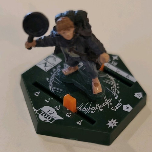 The Lord of the Rings Combat Hex miniatures like new, set of 4