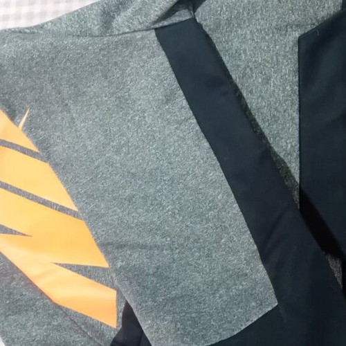 Nike dri fit hoodie for boys XL like new
