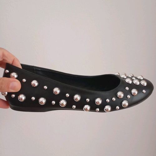 Ballerinas with silver studs size 39 like new, black