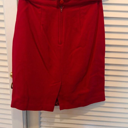 Stefanel red wool skirt used, size XXL