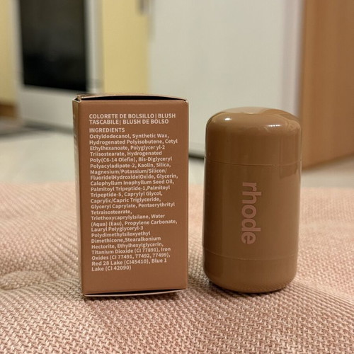 Rhode Pocket Blush Freckle new unused