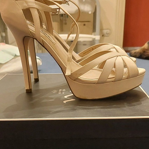 Nak Vina New York shoes platform sandals size 40 new ivory
