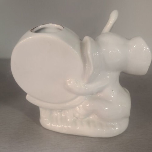 Vintage porcelain elephant used, height 11cm
