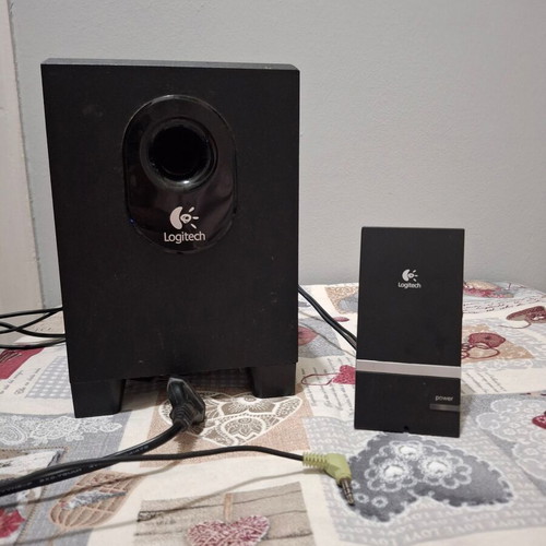 Logitech X-240 computer sound system used