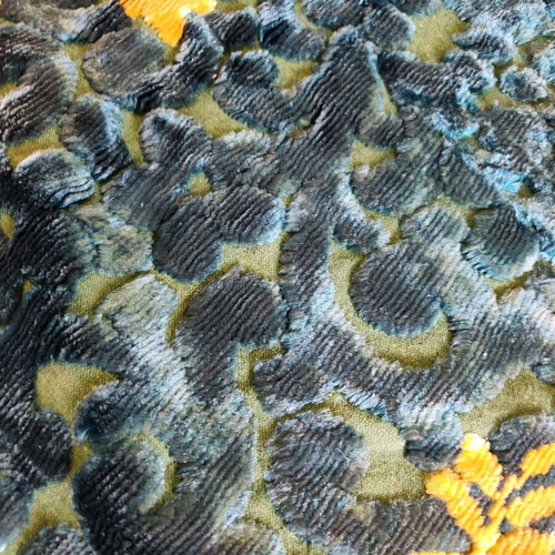 Velvet blanket vintage like new 200 x 230