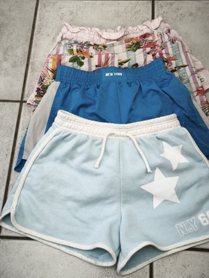 Girls' shorts like new, pack of 3, size 152 cm, age 11