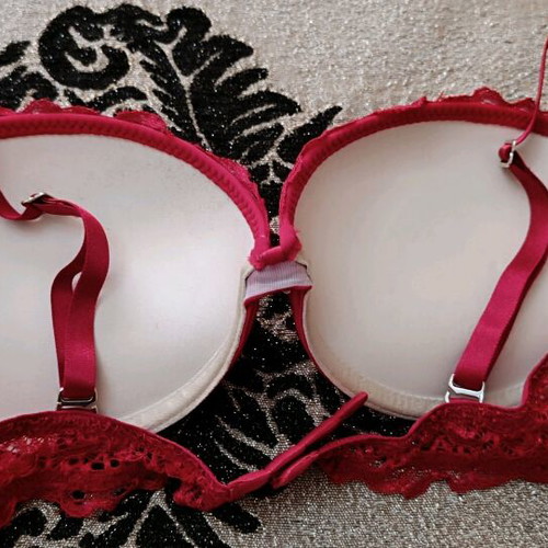 Med bra 34B used red