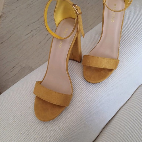 Sandal new size 38 yellow