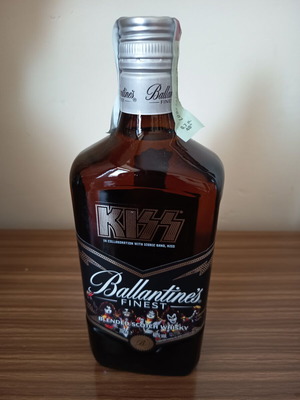 Ballantines Finest blended scotch whisky 0.7L καινούργιο