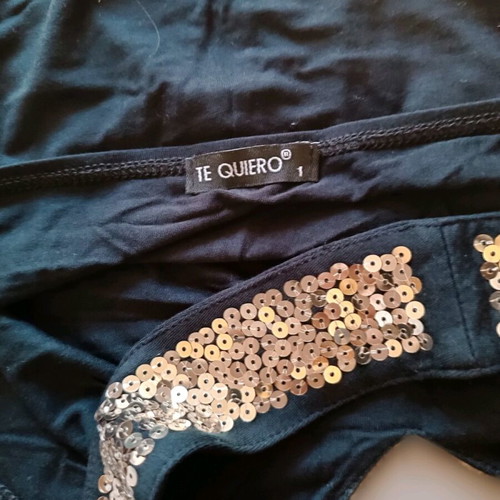 Te quiero evening blouse size 1 used, black with gold details