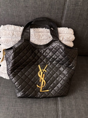 Saint Laurent Icare Maxi μεγάλη τσάντα shopper ώμου σε μαύρο