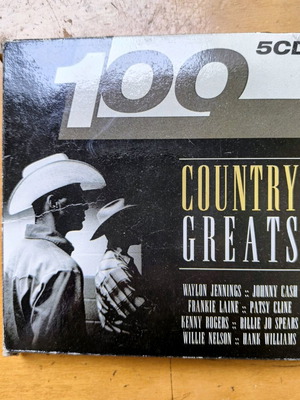 Country Greats 5 CD box set like new