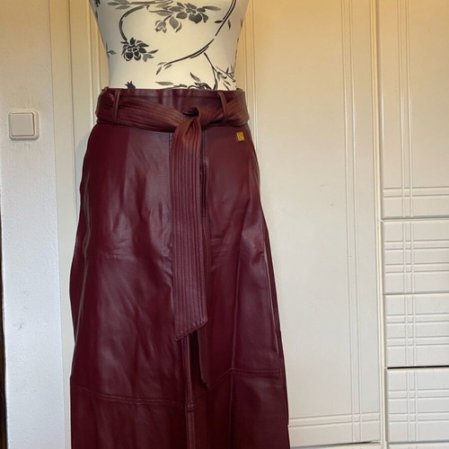 Leather Burgundy Bag!