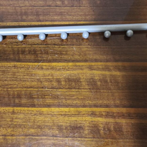 Wall hanger used