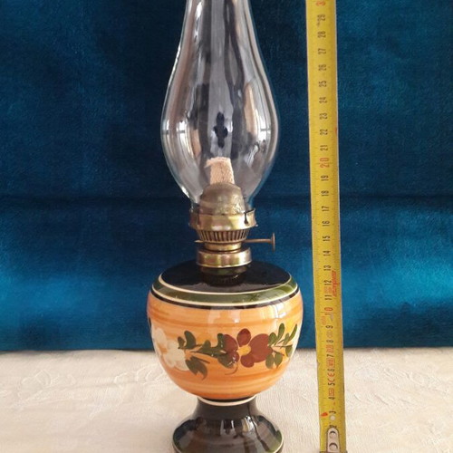 Vintage ceramic oil lamp like new