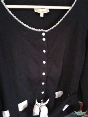 Manoukian women's cardigan black like new, size XL