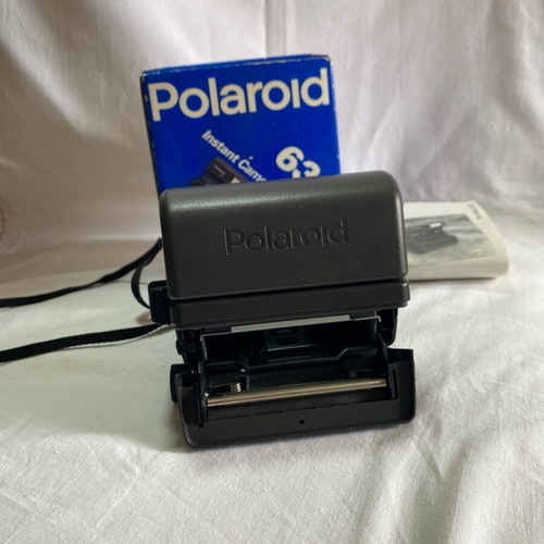 Polaroid 636 Closeup instant camera like new