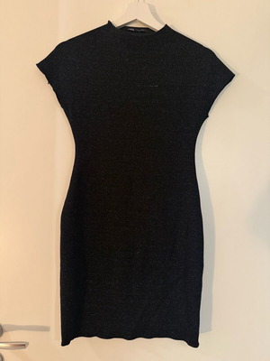 Zara black mini dress size S like new