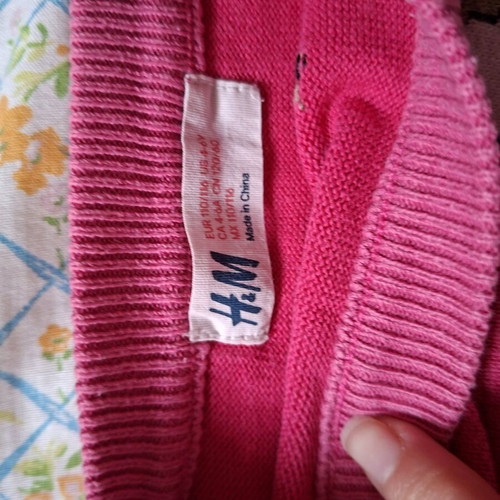 H&M kids knitted sweater used with deer and bunny (4-6 years)