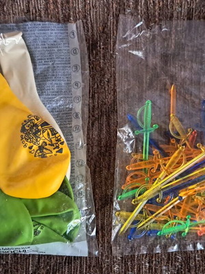 Pirate party supplies new with 48 toothpicks and 7 balloons
