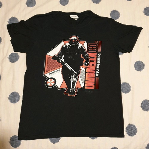 Resident Evil T-shirt used, size Medium, black